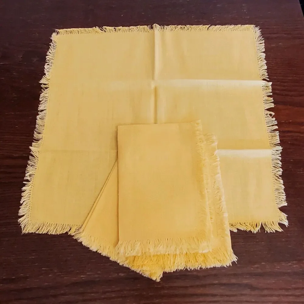Vintage Set Of‎ 4 Linen Hand Stitched w/ Fringe Yellow Tablecloth Napkins NWOT